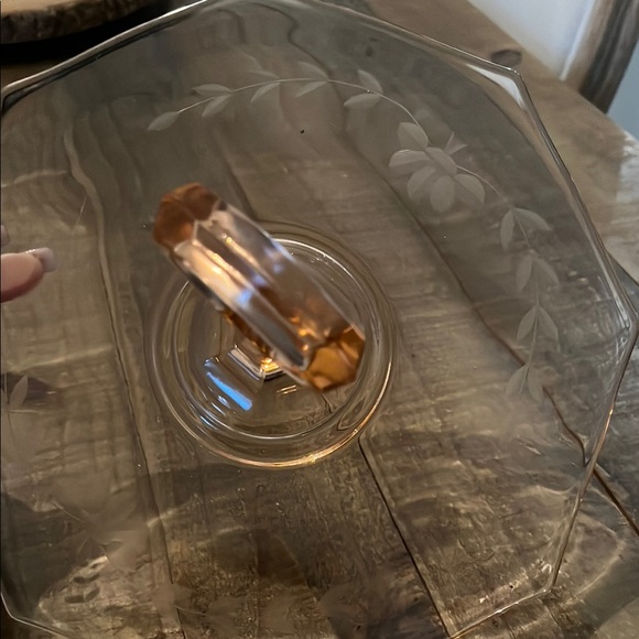 Elegant antique Amber Glass Serving Tray - Picture 3 of 7